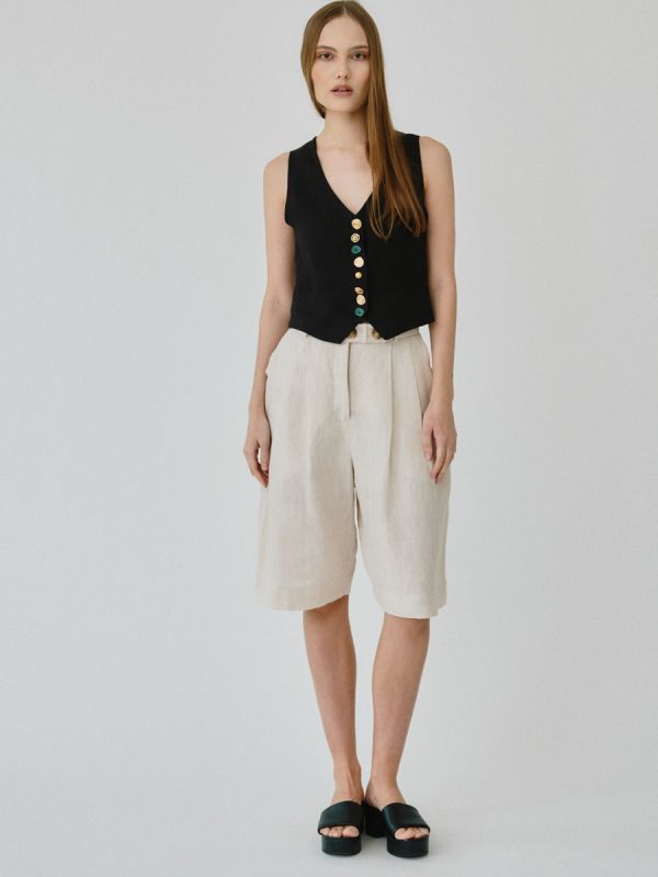 Beau Linen Bermuda Shorts in Beige Online Sale