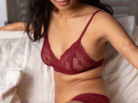 Garnet Dawa bra Hot on Sale