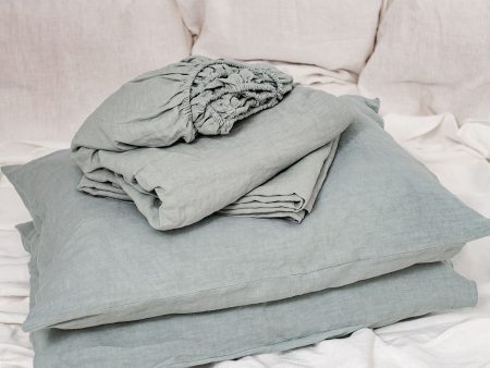 Linen sheets set in Sage Green Supply