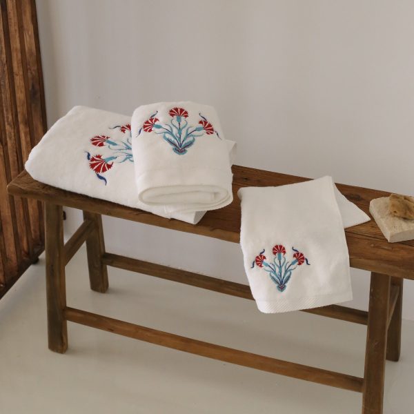 Clove Embroidery Bath Towel Online Sale