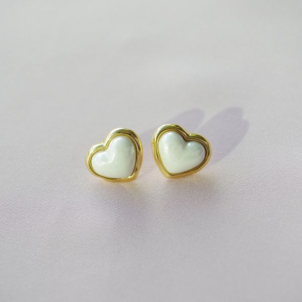 Porcelain Pearly White Heart Stud Earrings on Sale