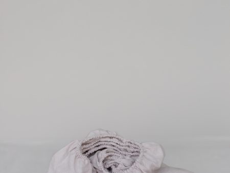 Linen fitted sheet in Cream Online now